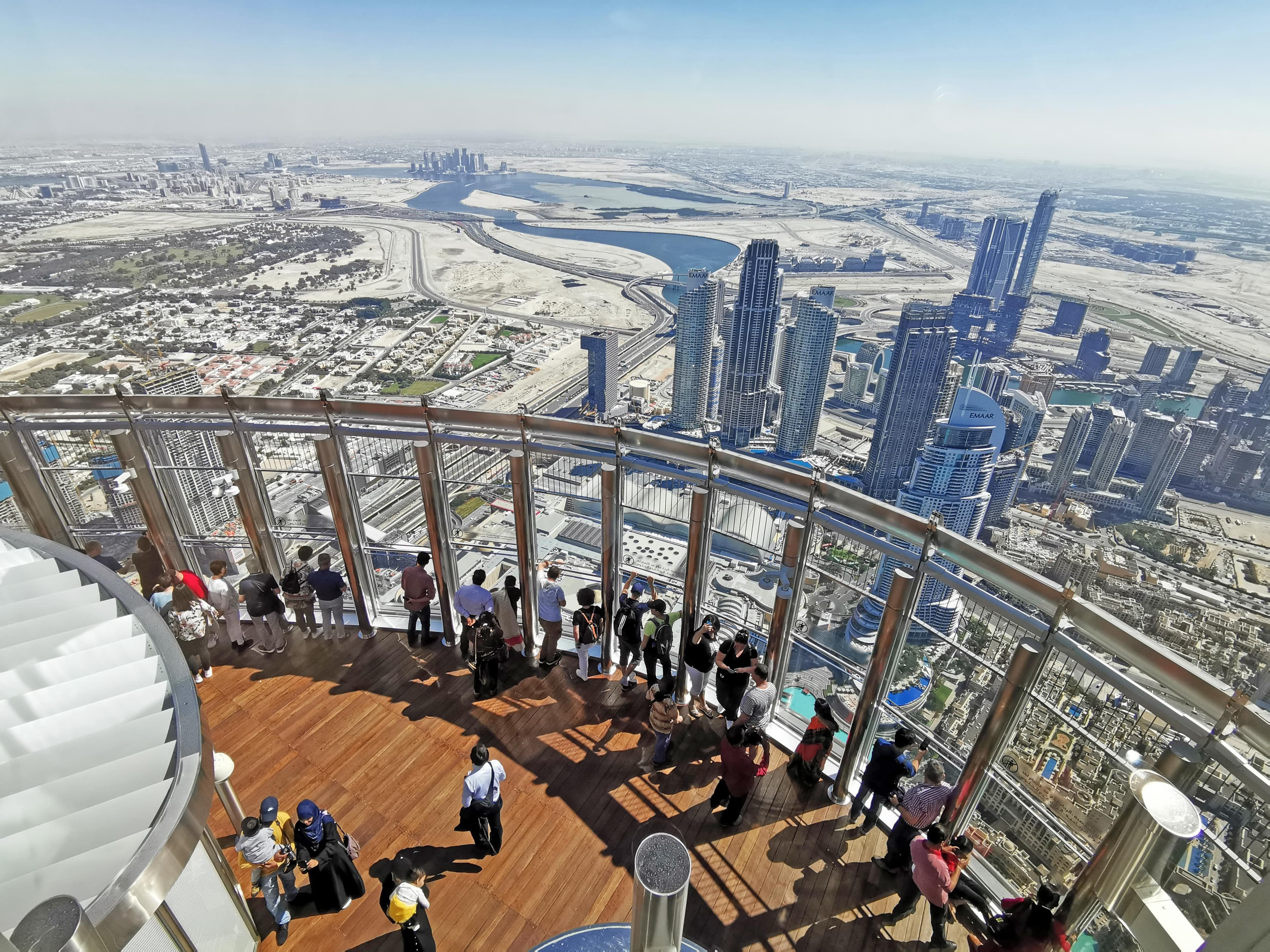Explore the Heights of Luxury at Burj Khalifa gallery 1