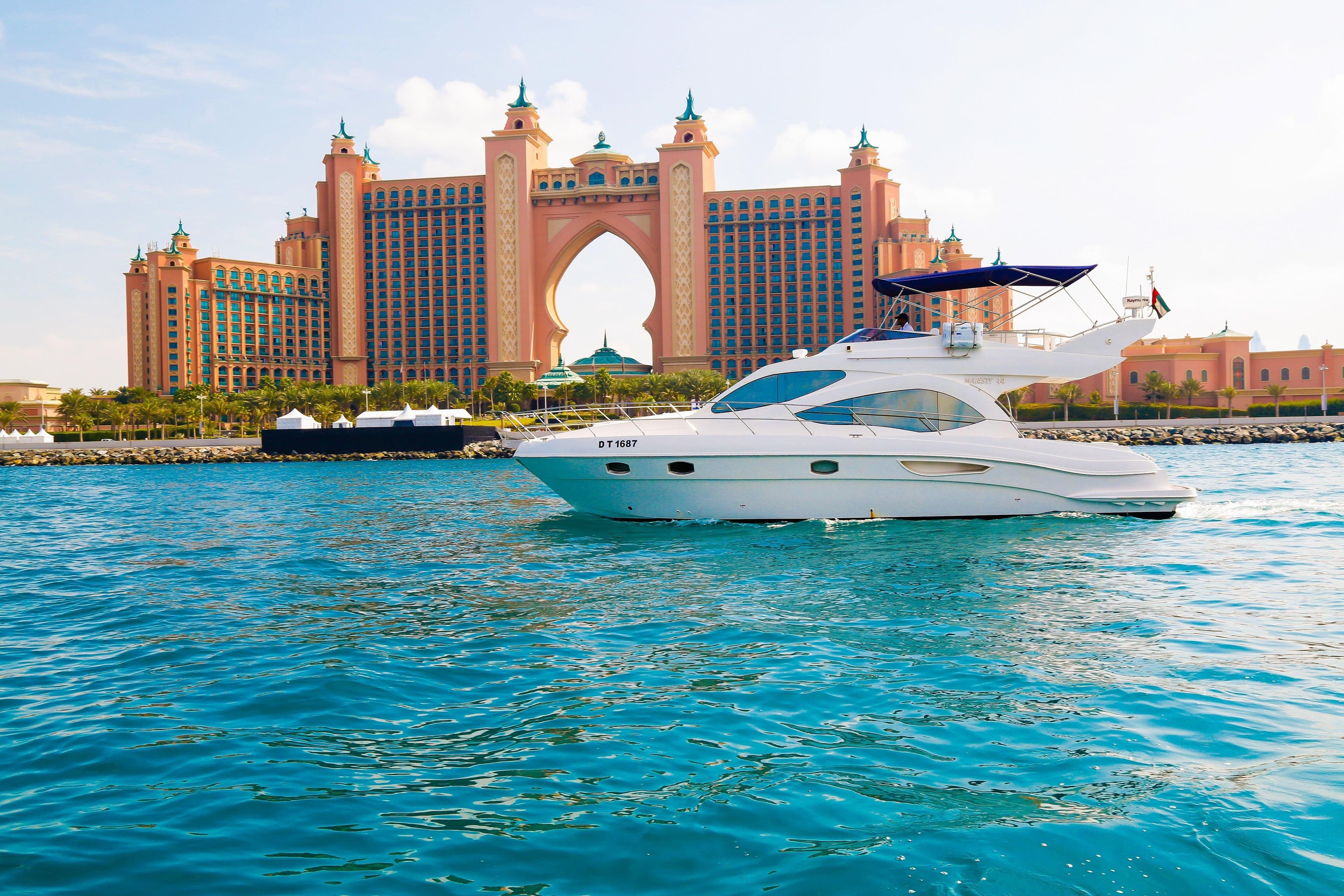 Yacht