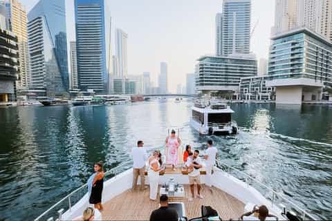 Shared Yacht Tour gallery 5